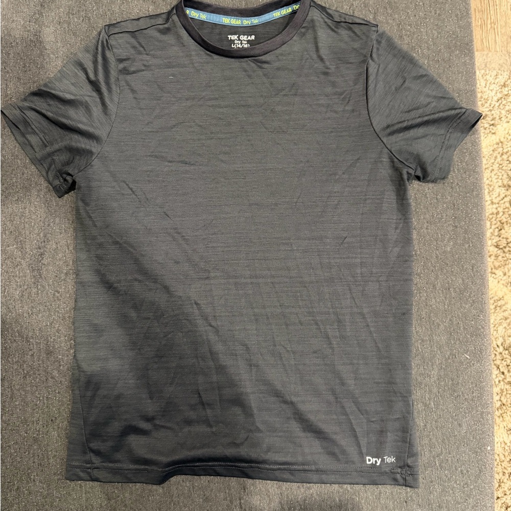Tek Gear Boys Charcoal gray t-shirt